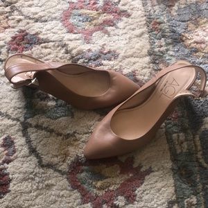 Agnese Slingback Pump
AGL